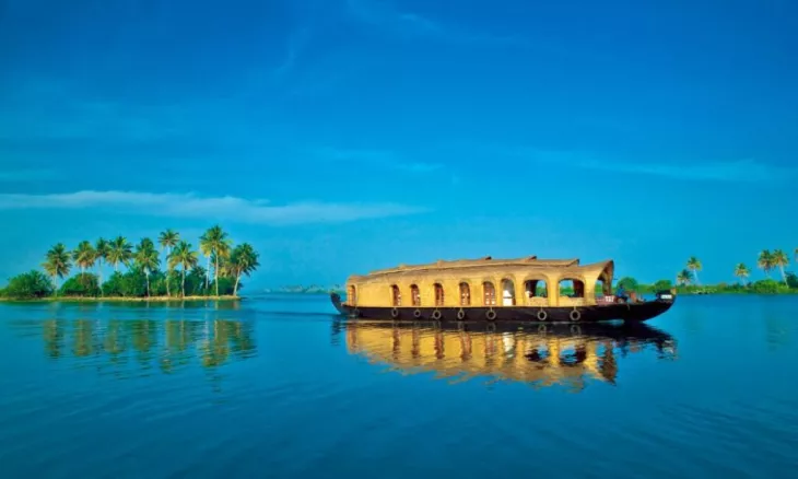 Kerala Backwaters: Plan Your Trip To Enjoy Top Destinations With A Blissful Backwaters Houseboat Tour